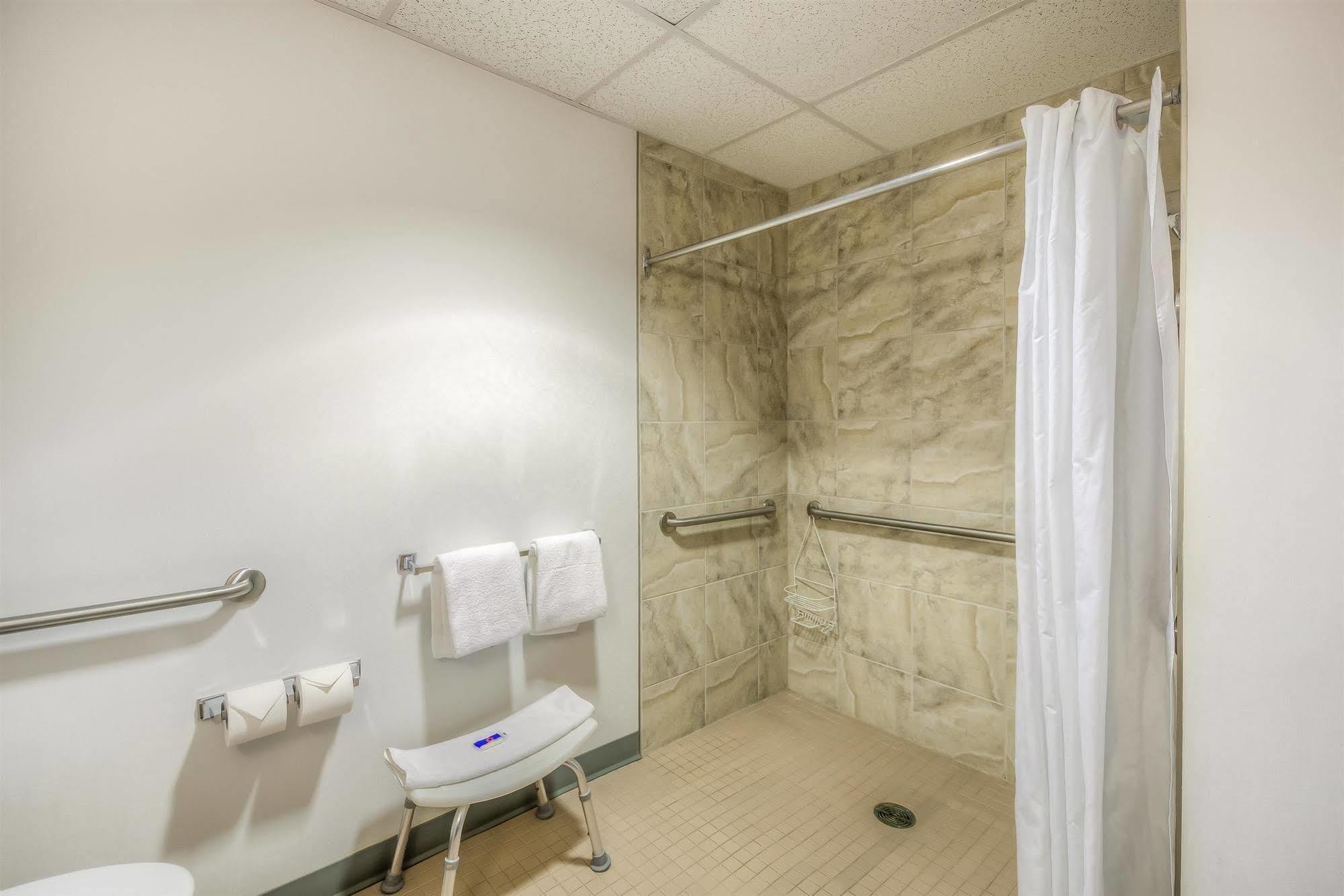 Motel 6-Estevan, Sk Exteriör bild