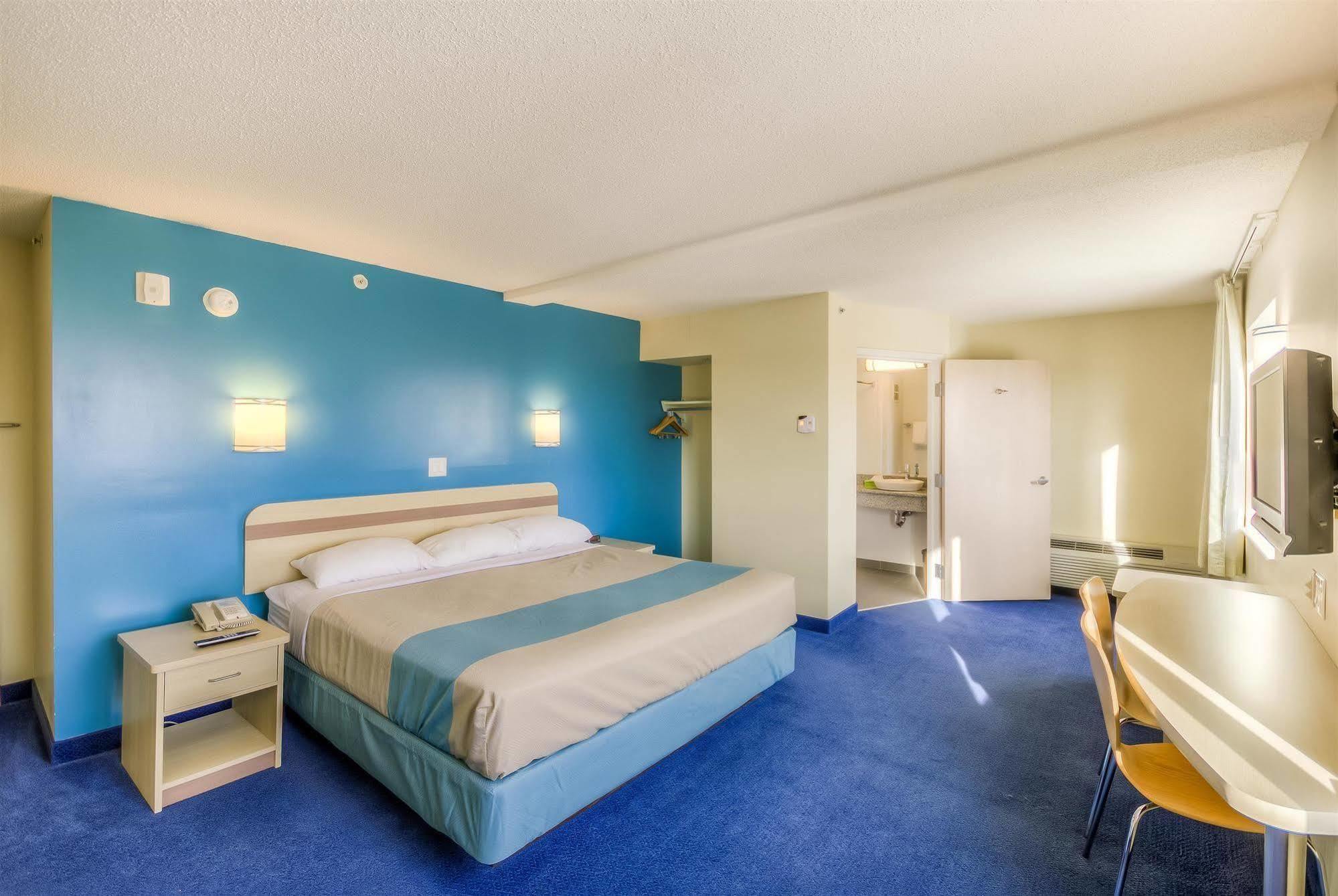 Motel 6-Estevan, Sk Exteriör bild