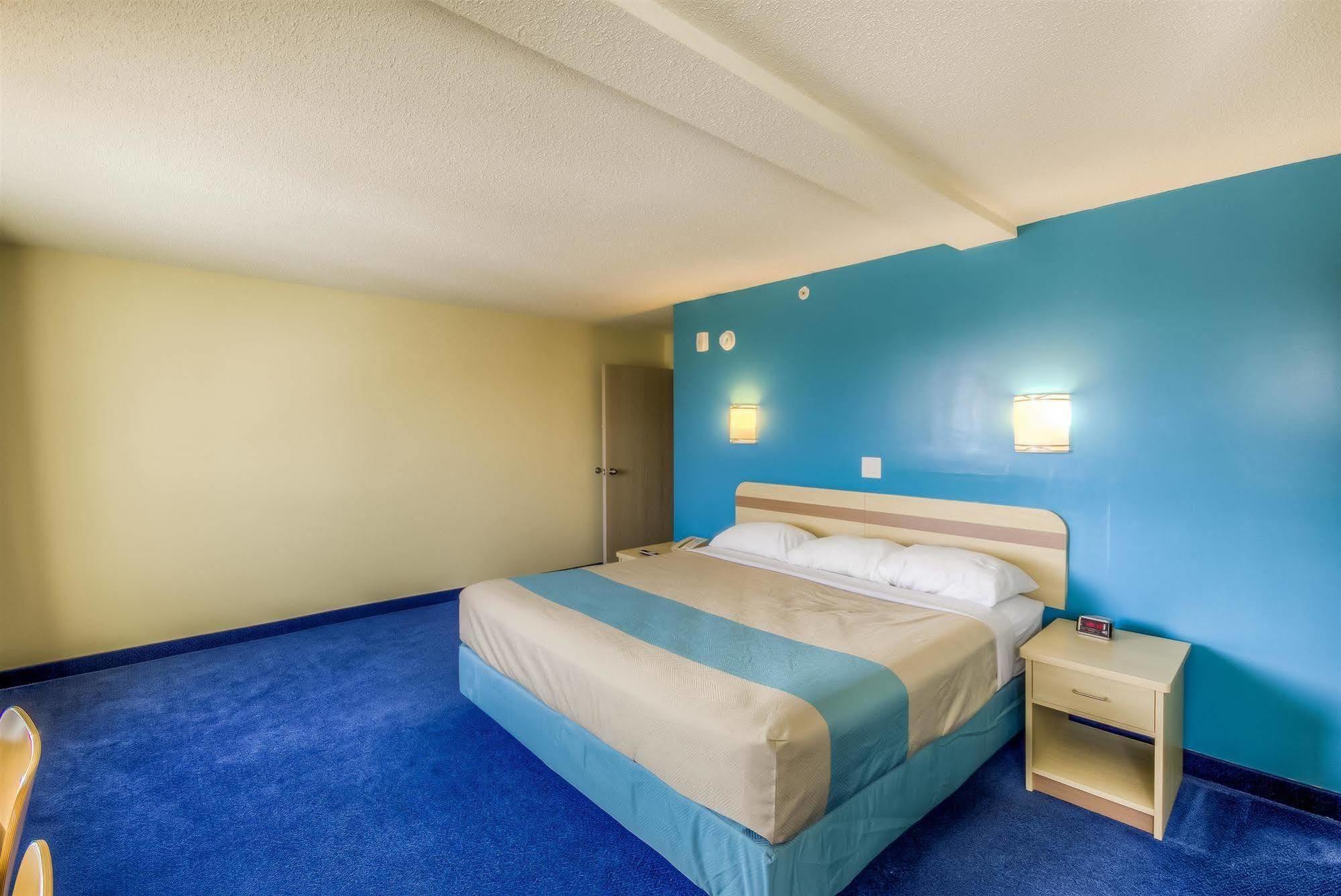 Motel 6-Estevan, Sk Exteriör bild
