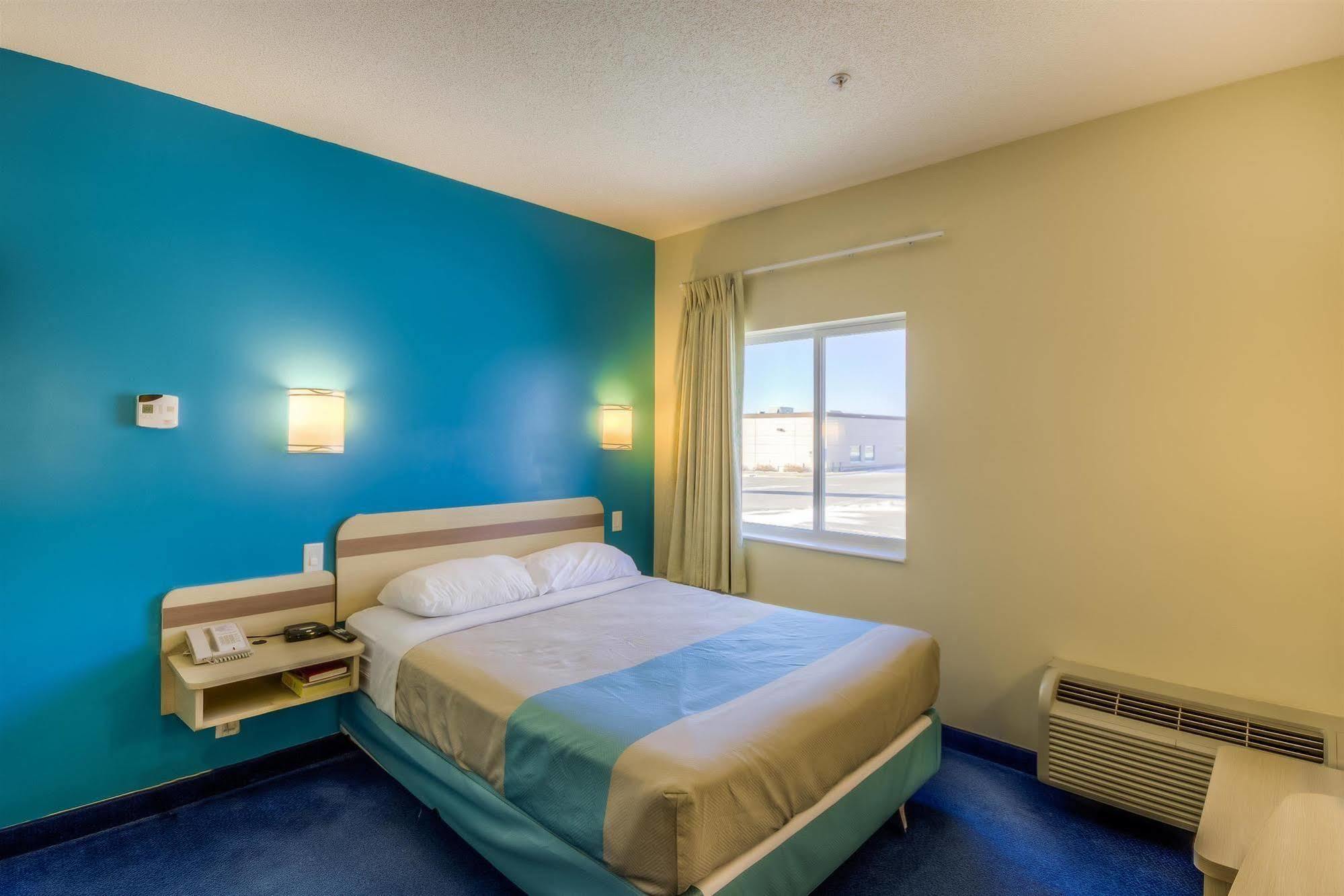 Motel 6-Estevan, Sk Exteriör bild