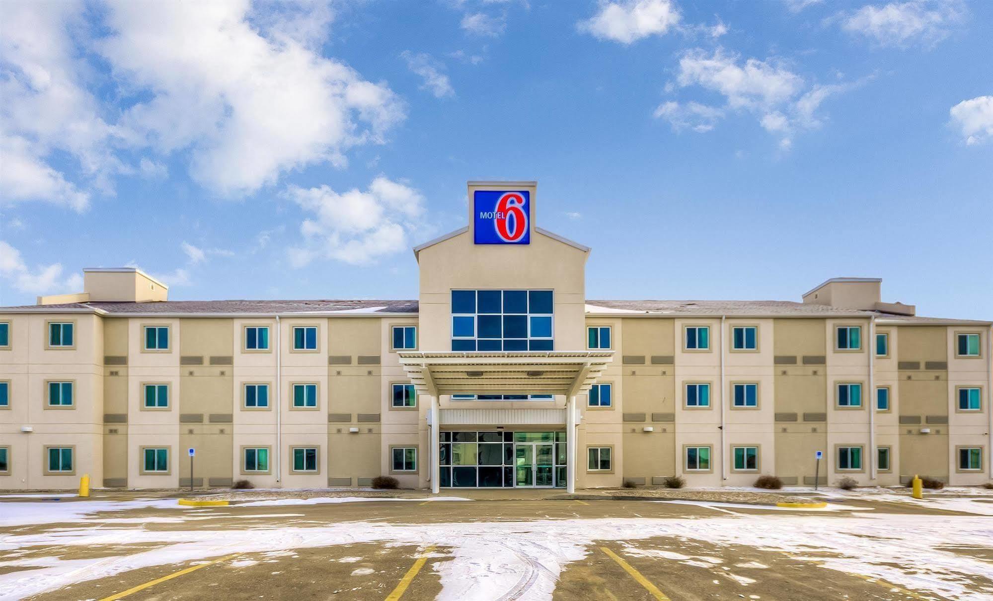 Motel 6-Estevan, Sk Exteriör bild